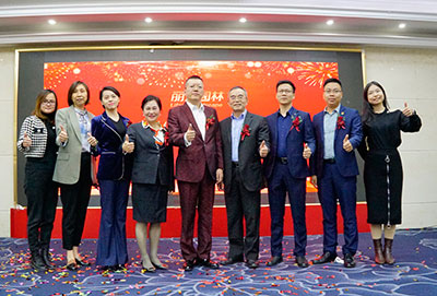 �격����-����Ʒ������