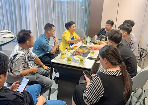 �격����-����Ʒ������