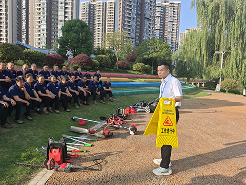 �격����-����Ʒ������