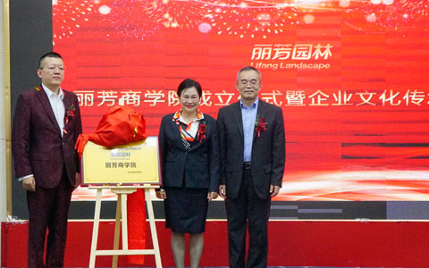 �격������ѧԺ��������ҵ�Ļ����д��¡������