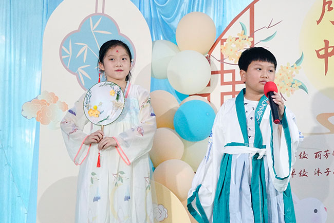 �격����������������