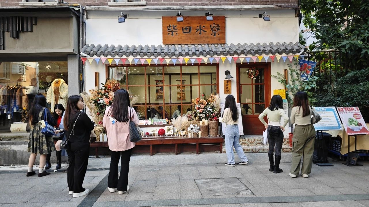 �격����-����Ʒ������