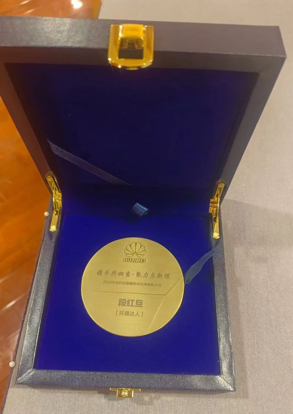 �격����-����Ʒ������