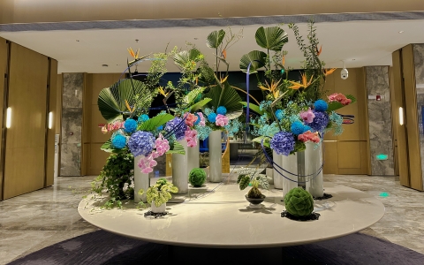 ��ů�������격����԰��������������ʢ��