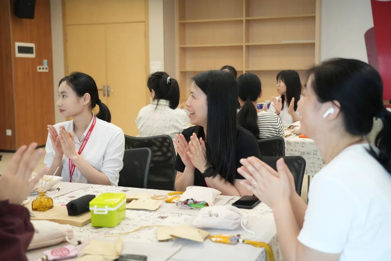 �격����-����Ʒ������