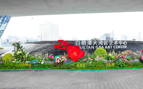 �격����԰�ָ��ܰ׶�̶������������������������Ļ���̬�µر�